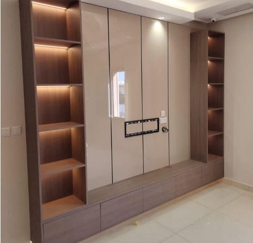 أصباغ جدران ومعجون